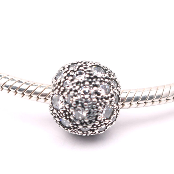 PANDORA Cosmic Stars Clip with Clear Zirconia - 791286CZ - Picture 3 of 9